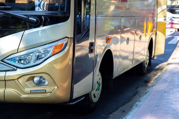 charter bus rental
